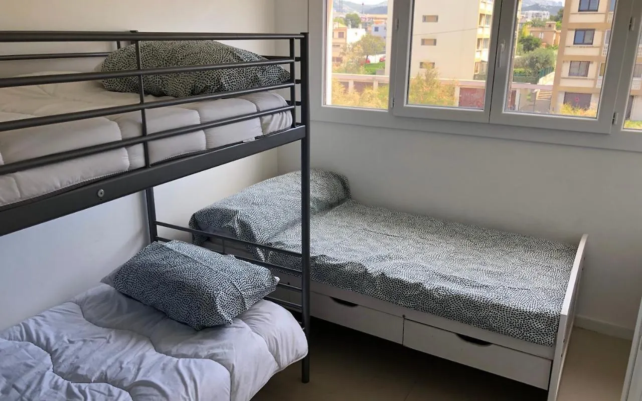 La Vague Appartement cosy avec balcon pour 5 personnes à Marseille